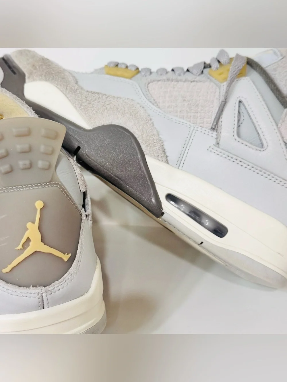 🔥 ABSOLUTE GRAIL ALERT – Jordan 4 SE Craft “Photon Dust” 🔥 Size 10.5